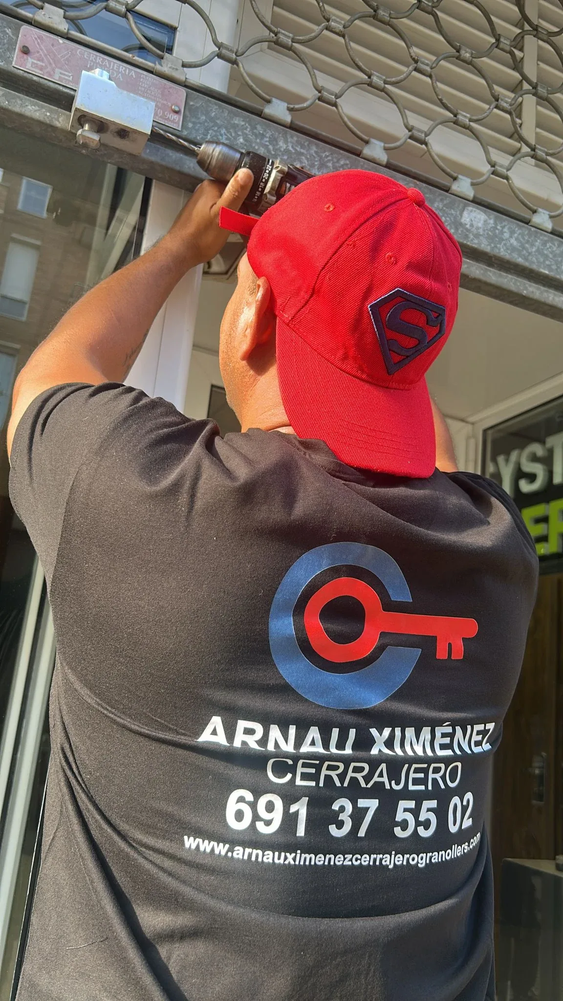 Trabajo real de cerrajero en el Vallès Oriental 6